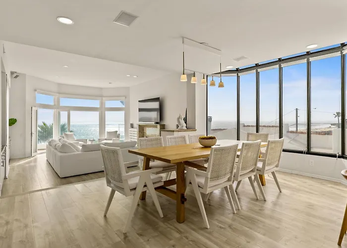 Ocean Front - 4 Bedroom Manhattan Beach Penthouse